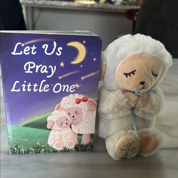Cream and White Stuffed Animal Duo with Fluffy Texture - Picture 1 of 5